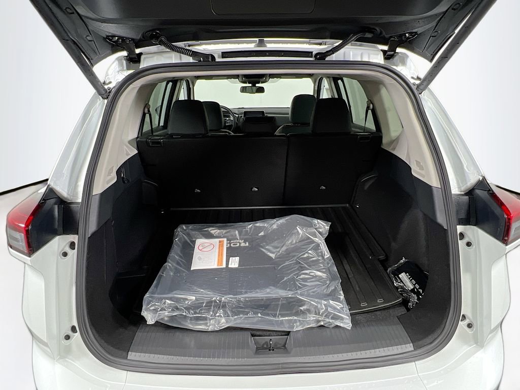 New 2026 Nissan Rogue SV w/ Rock Creek Premium Package image 24