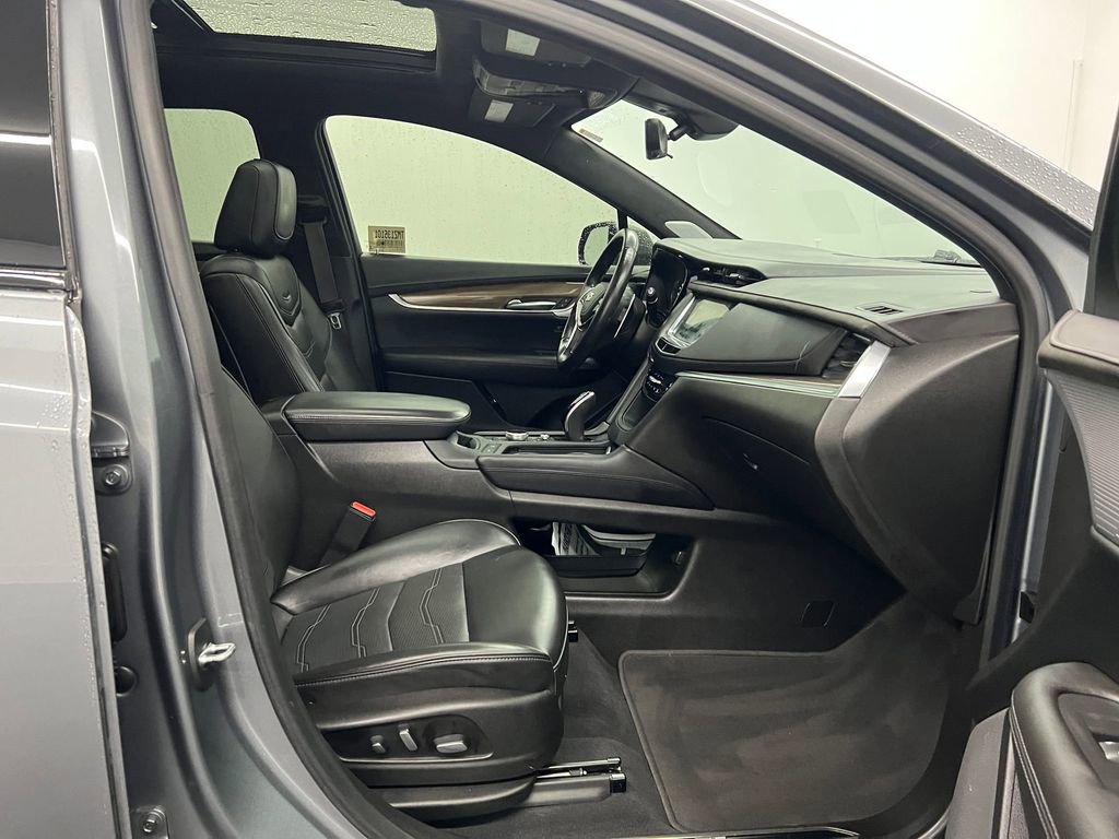 Used 2021 Cadillac XT5 Sportv w/ Platinum Package image 27
