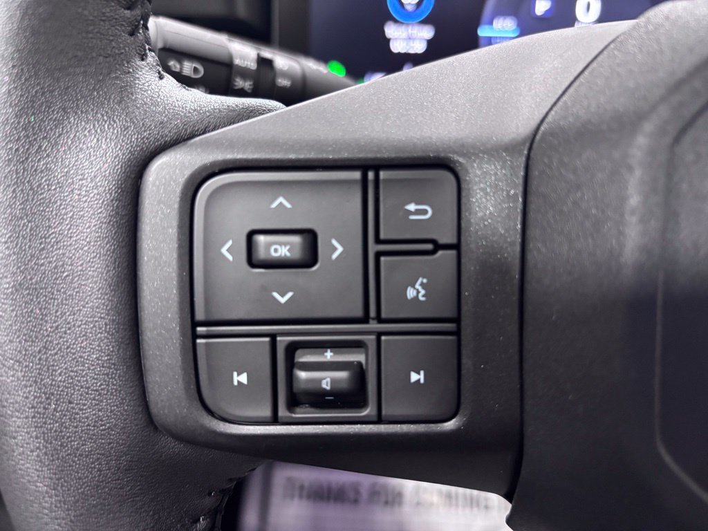 Used 2026 Toyota RAV4 Limited AWD/4WD image 18