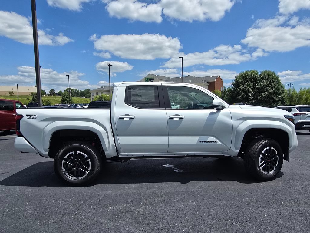 New 2026 Toyota Tacoma TRD Sport AWD/4WD image 9