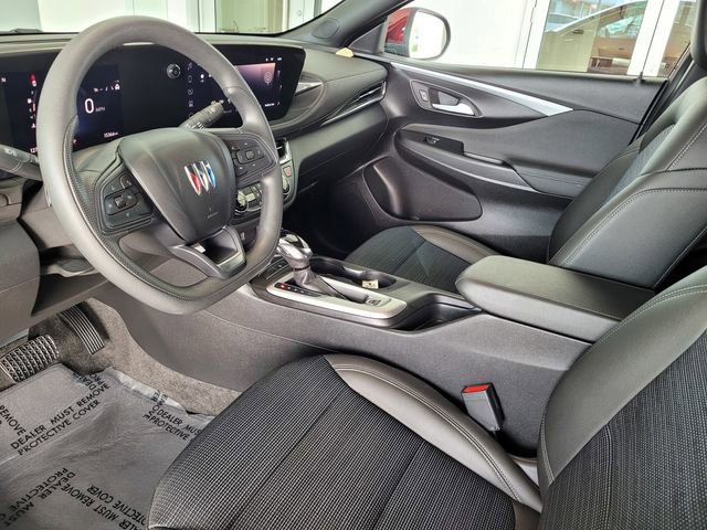 Used 2024 Buick Envista Preferred w/ Convenience II Package image 11