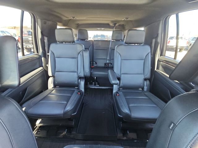 Used 2022 Chevrolet Suburban Z71 w/ Luxury Package AWD/4WD image 26
