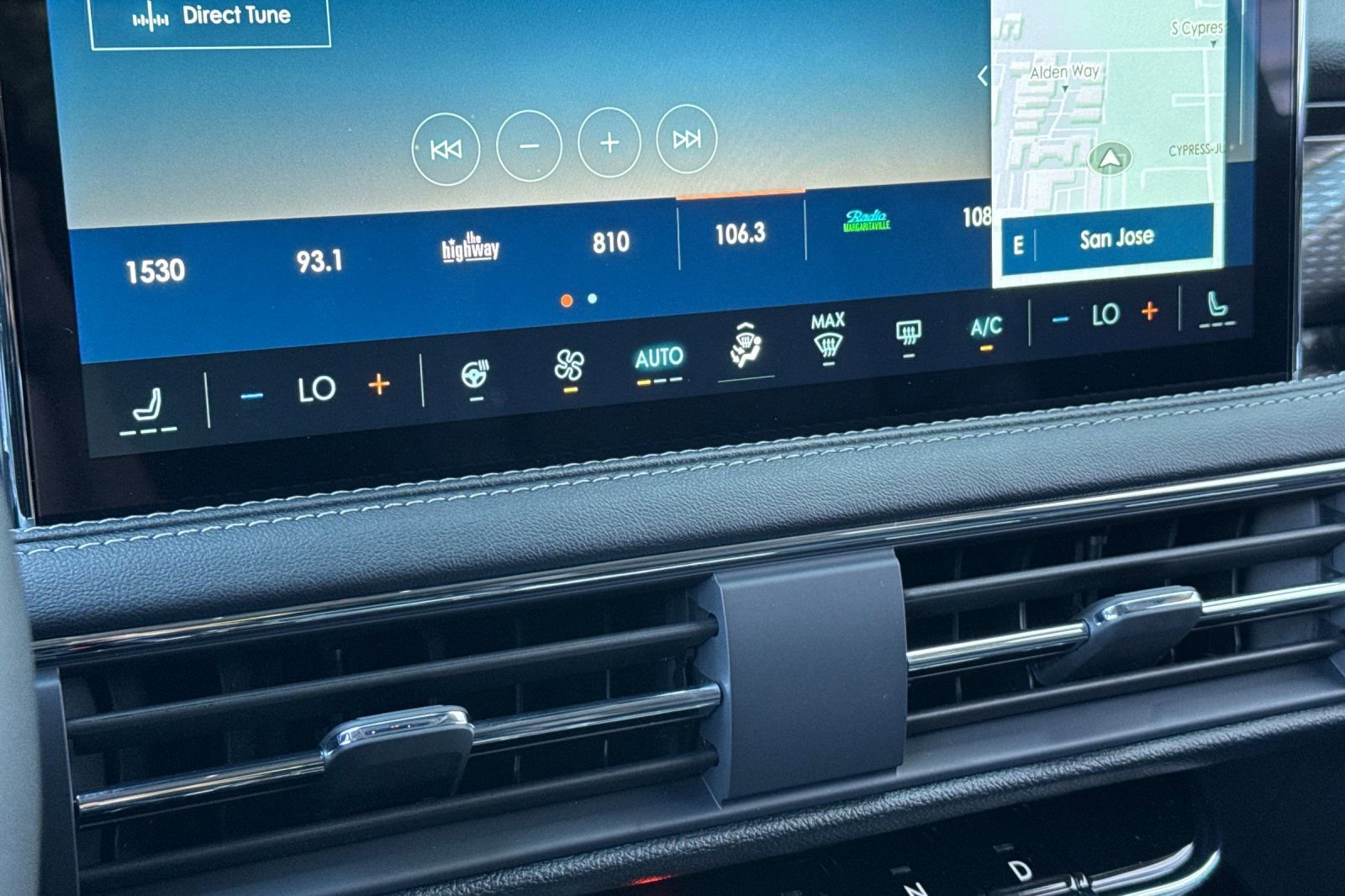 New 2026 Lincoln Corsair Grand Touring image 18