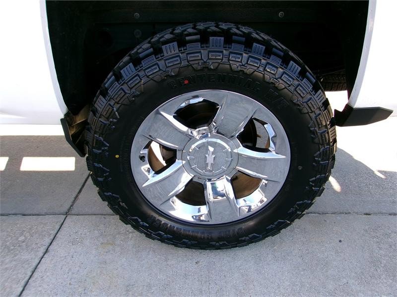 Used 2018 Chevrolet Silverado 1500 LTZ w/ Sport Package image 11