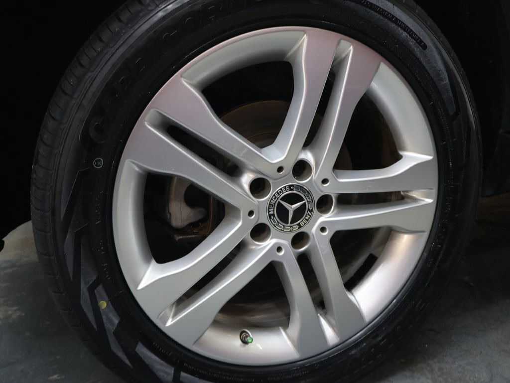 Used 2018 Mercedes-Benz GLA 250 image 30