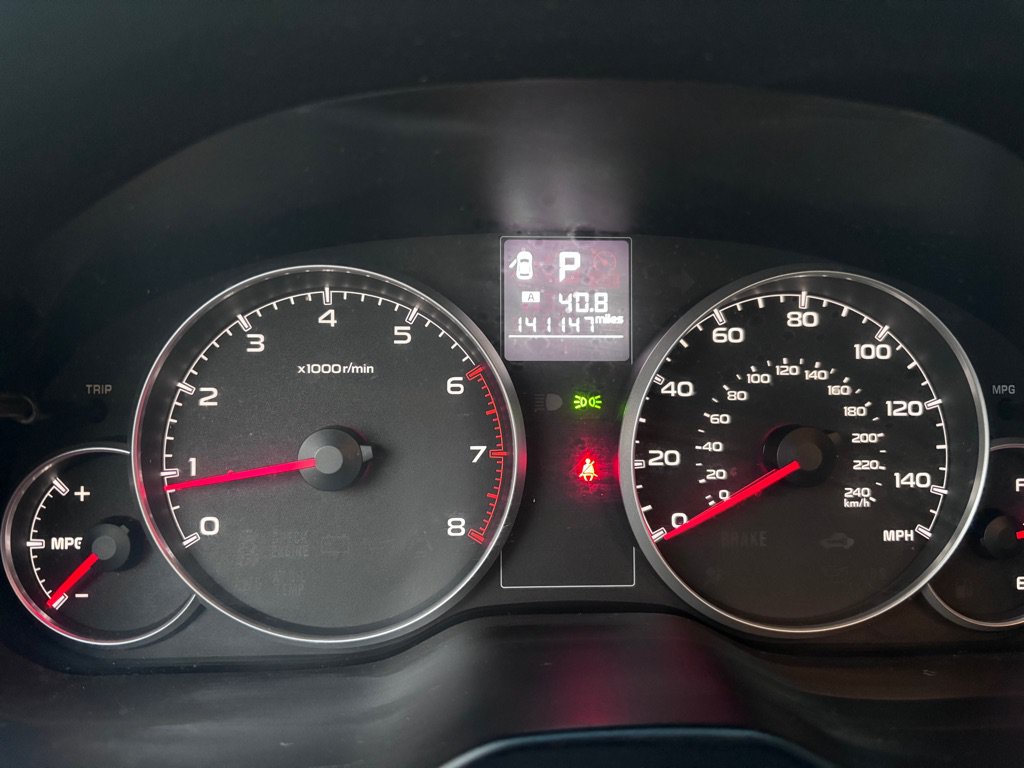 Used 2014 Subaru Legacy 2.5i Premium AWD/4WD image 12