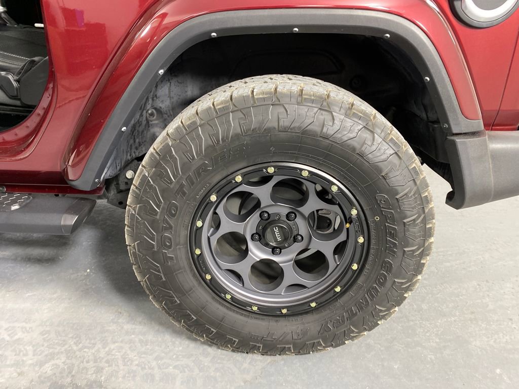 Used 2021 Jeep Wrangler Sport image 32