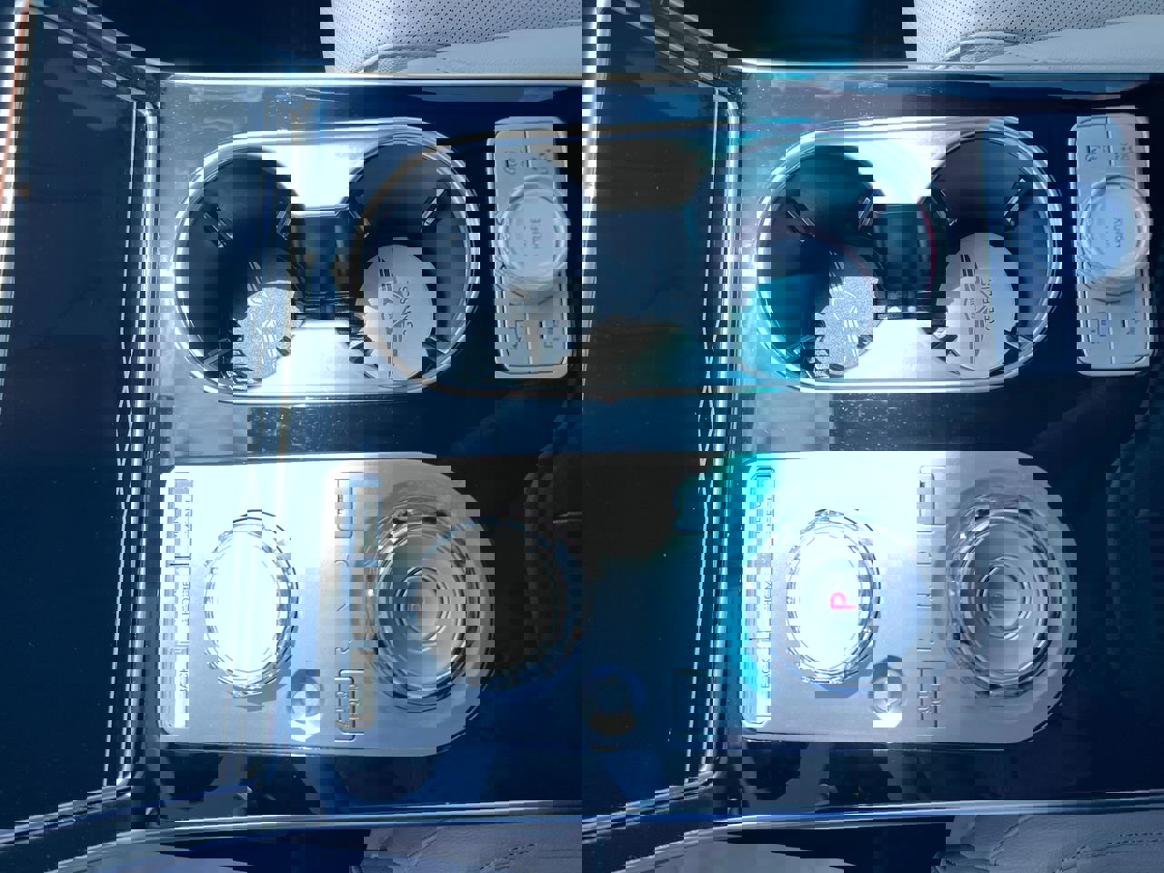 Used 2025 Genesis GV80 2.5T Standard image 22