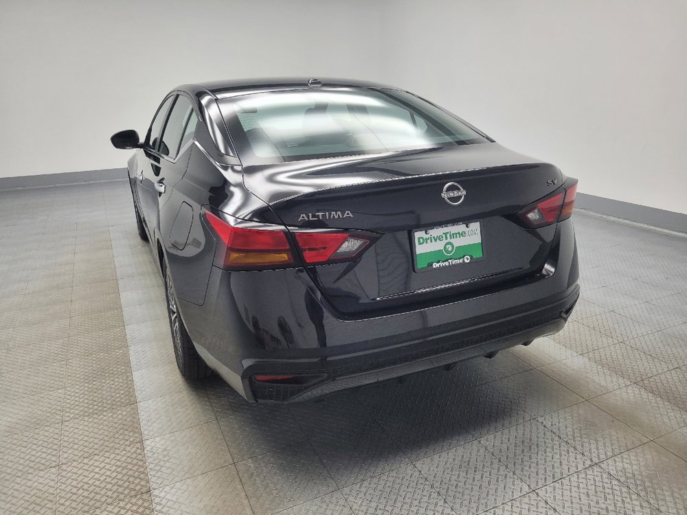 Used 2024 Nissan Altima 2.5 SV image 6