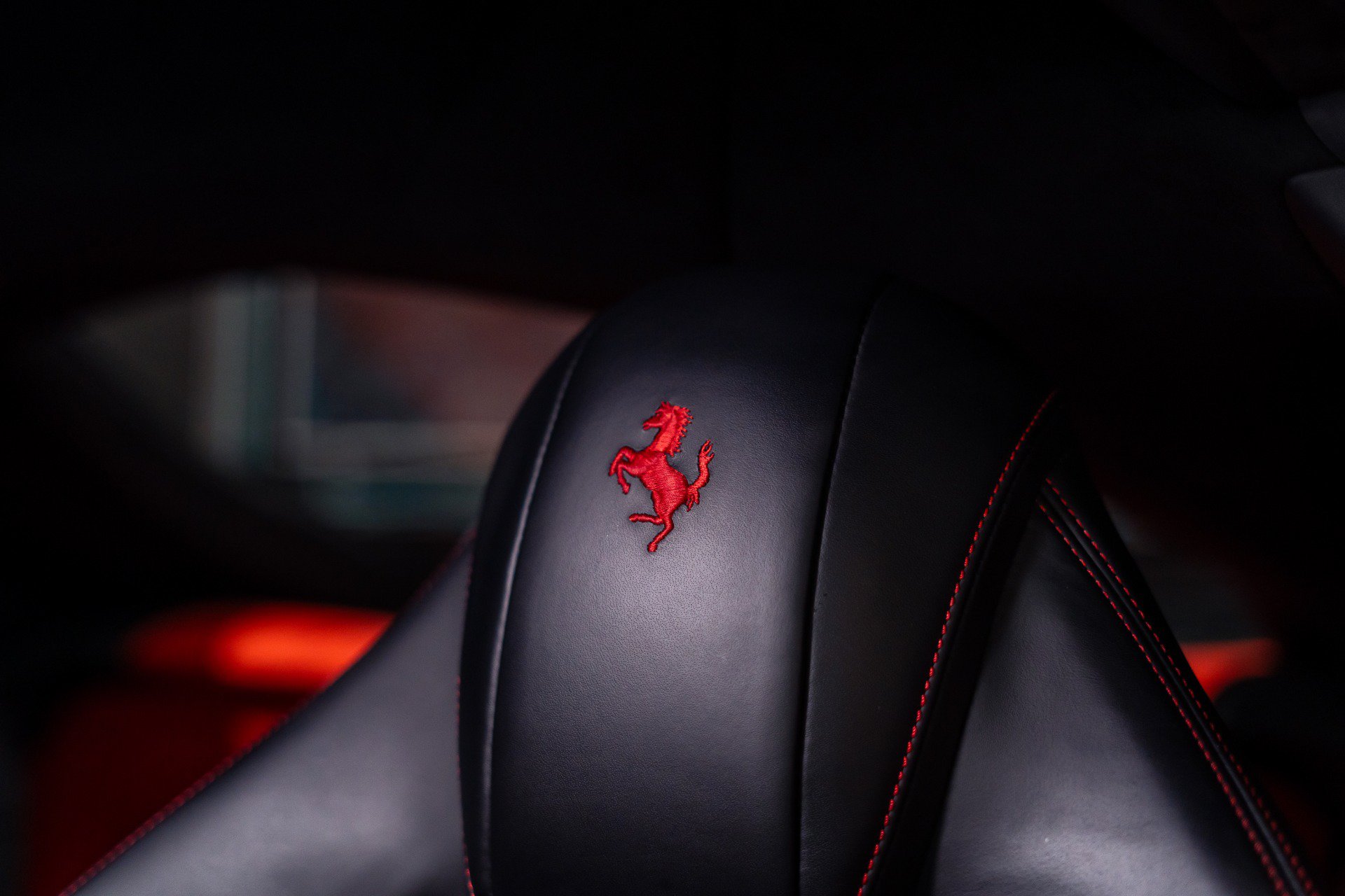 Used 2019 Ferrari 812 Superfast RWD image 43