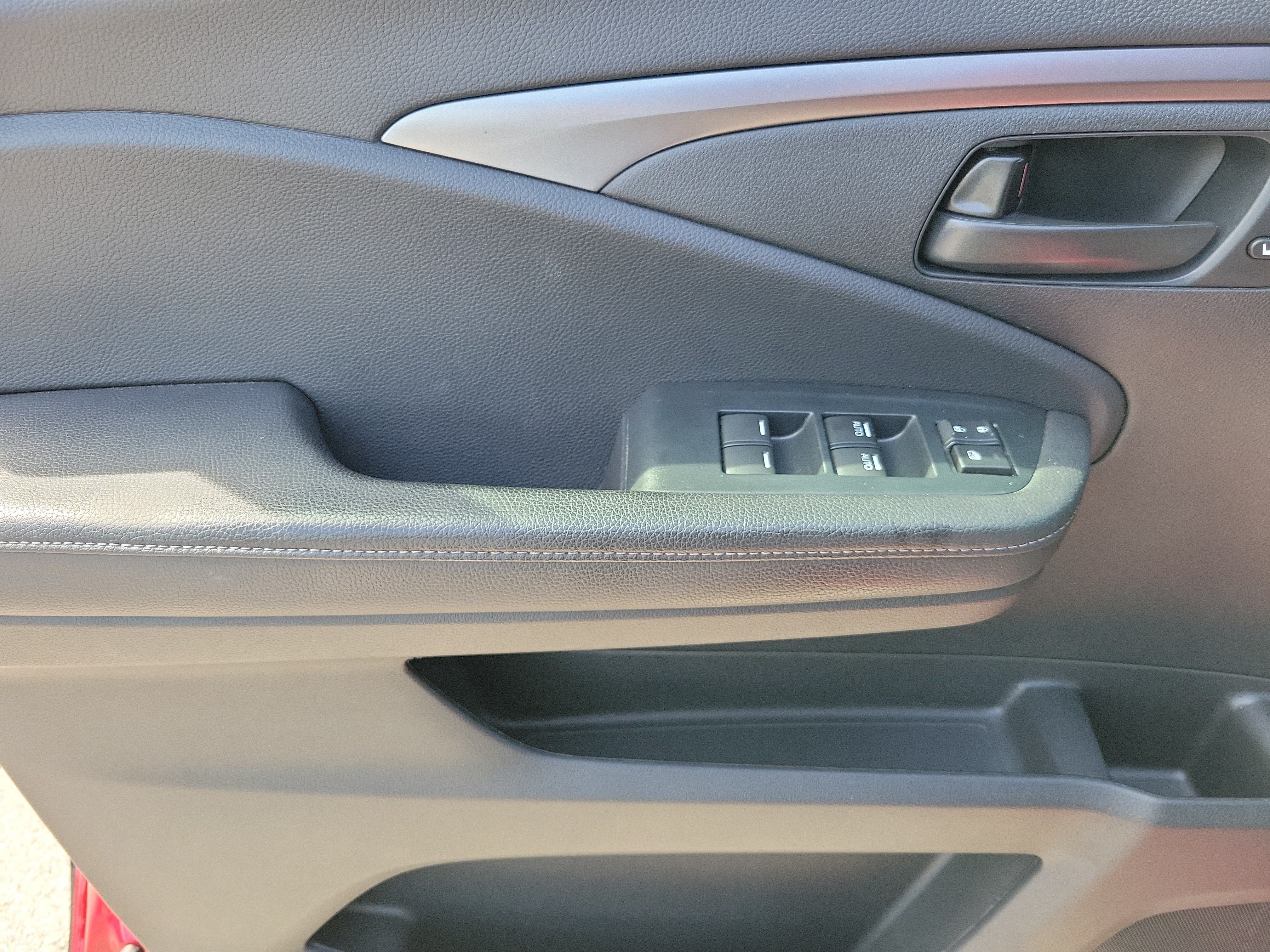 Certified 2023 Honda Passport EX-L image 18