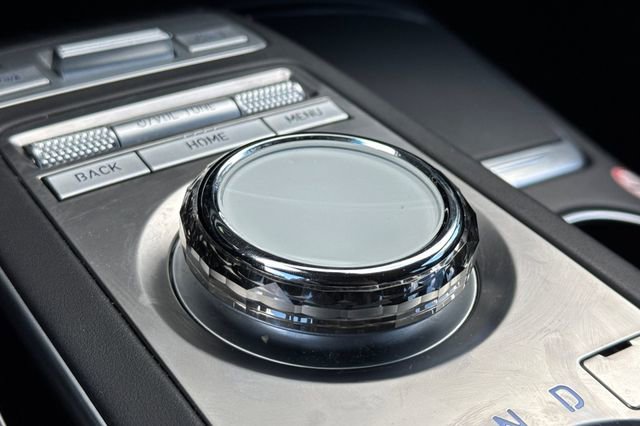 Used 2025 Genesis GV70 2.5T image 32