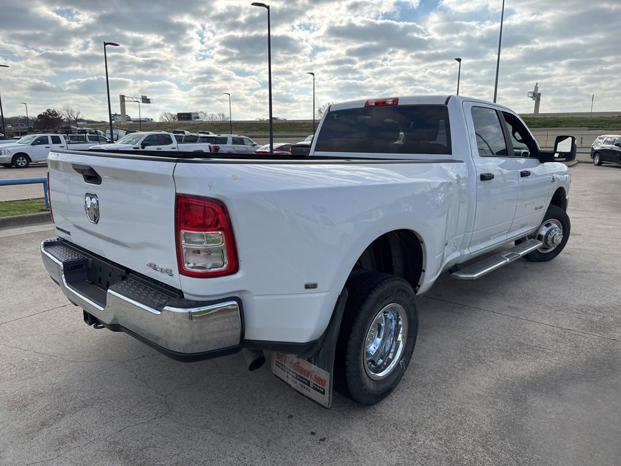 Used 2024 RAM 3500 Big Horn image 10