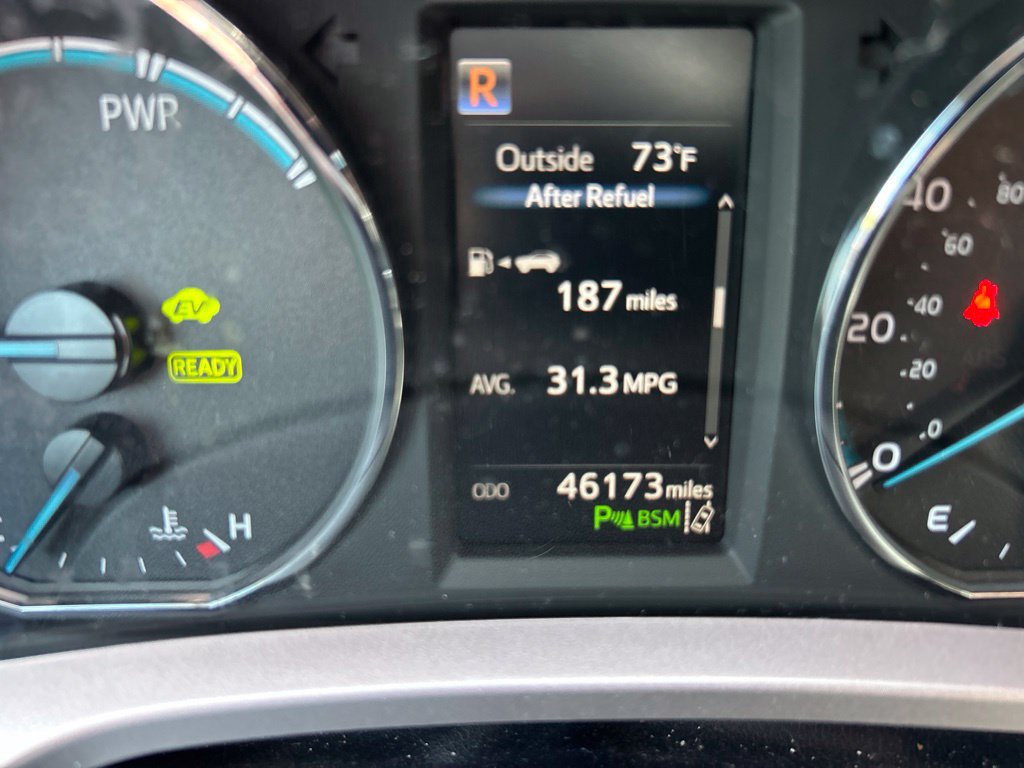 Used 2018 Toyota RAV4 XLE w/ Convenience Package AWD/4WD image 19