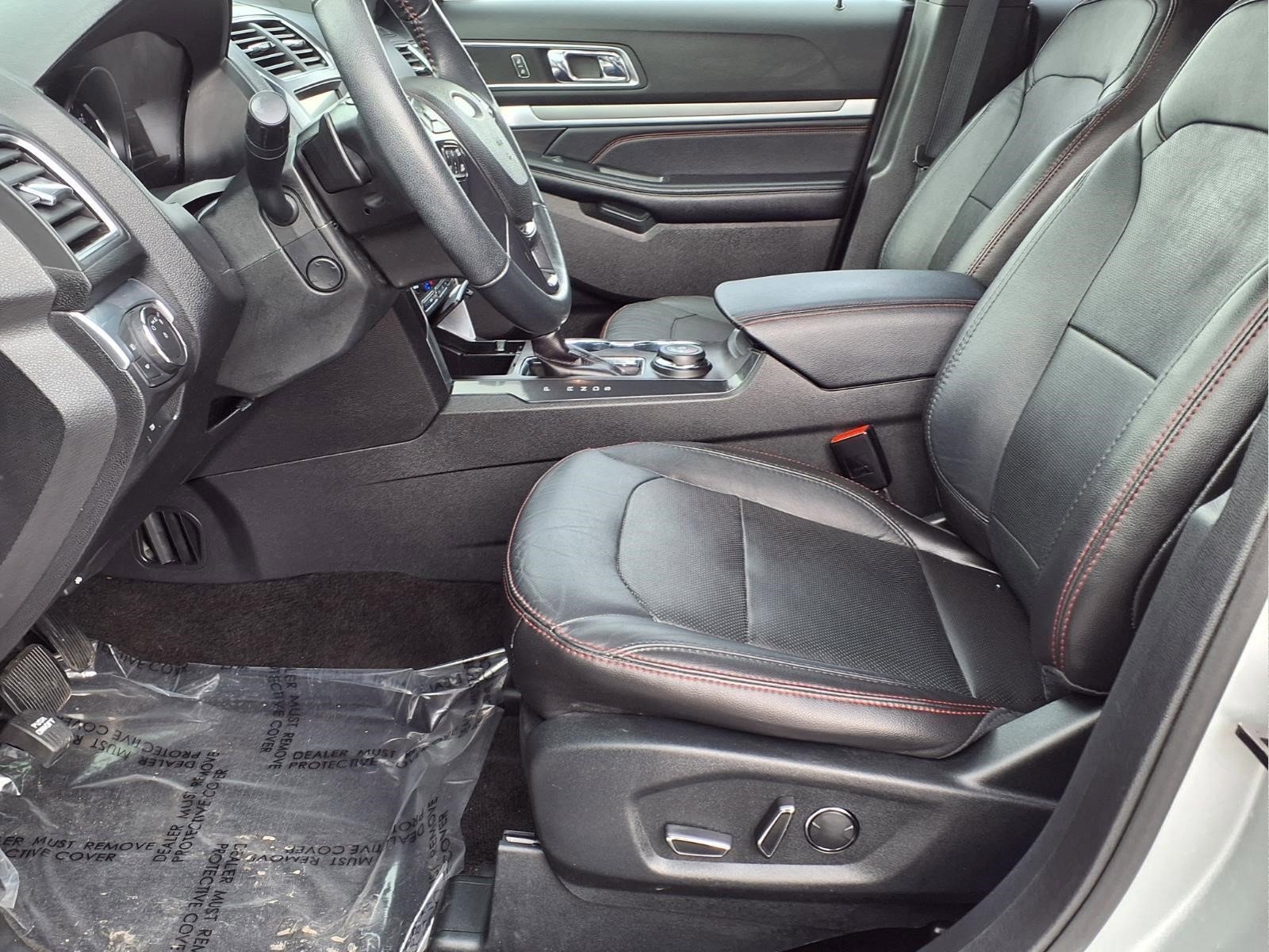 Used 2018 Ford Explorer Sport w/ Equipment Group 401A image 18