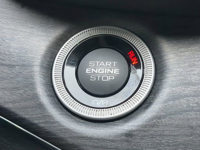 Used 2023 Jeep Grand Cherokee Overland image 37