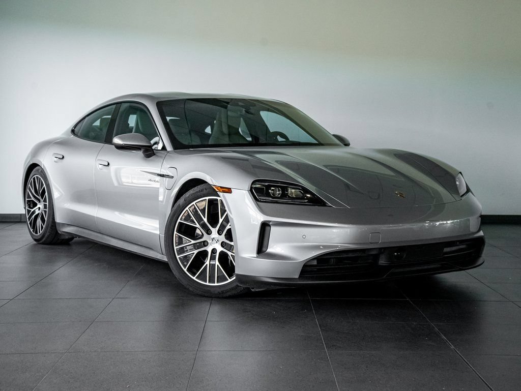 Certified 2025 Porsche Taycan RWD image 9