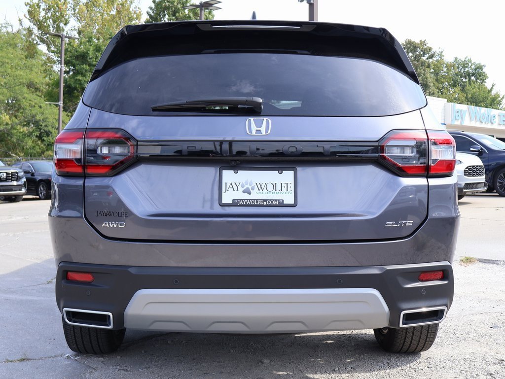 Certified 2023 Honda Pilot Elite image 6