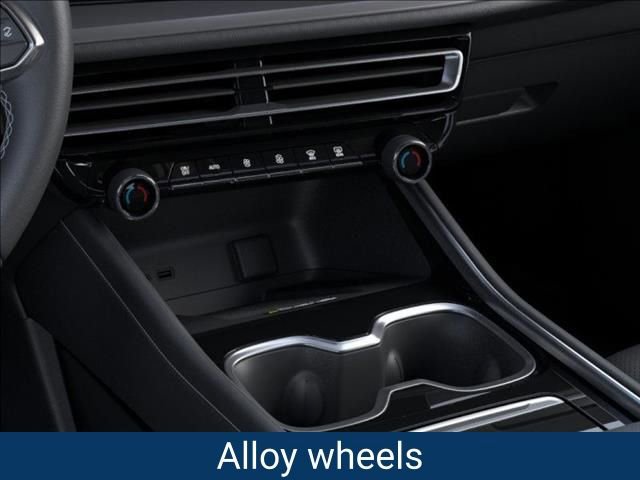 New 2026 Chevrolet Traverse LT image 26