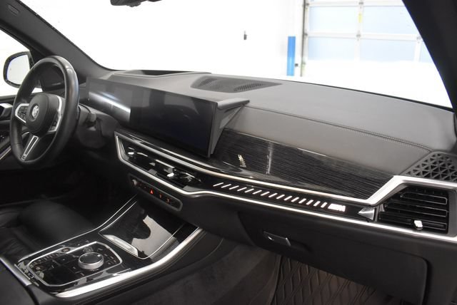 Used 2024 BMW X5 M60i w/ Executive Package AWD/4WD image 18