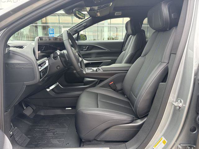 New 2026 Cadillac Lyriq Premium Luxury w/ LPO, Floor Liner Package RWD image 9