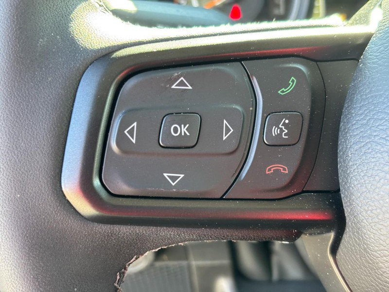 Used 2025 Jeep Wrangler Unlimited Rubicon w/ Convenience Group image 18
