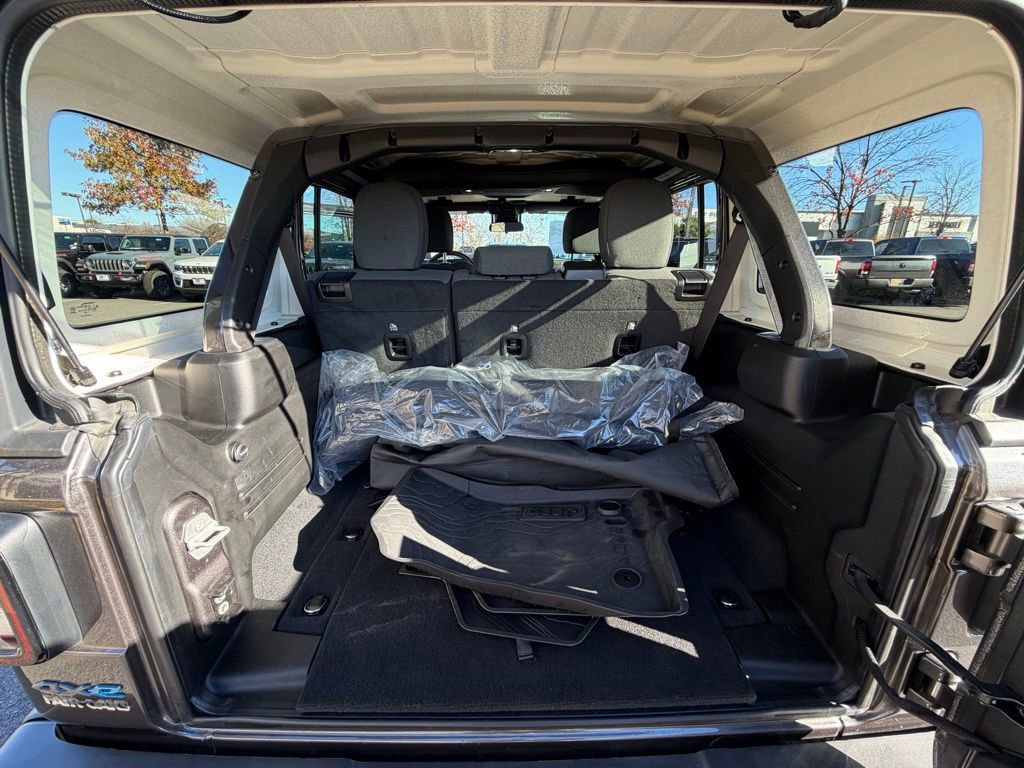 Used 2025 Jeep Wrangler Unlimited Sport S 4xe image 32