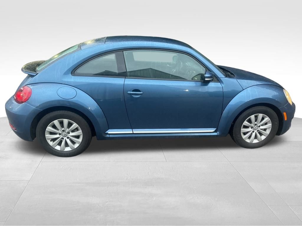 Used 2019 Volkswagen Beetle 2.0T S image 9