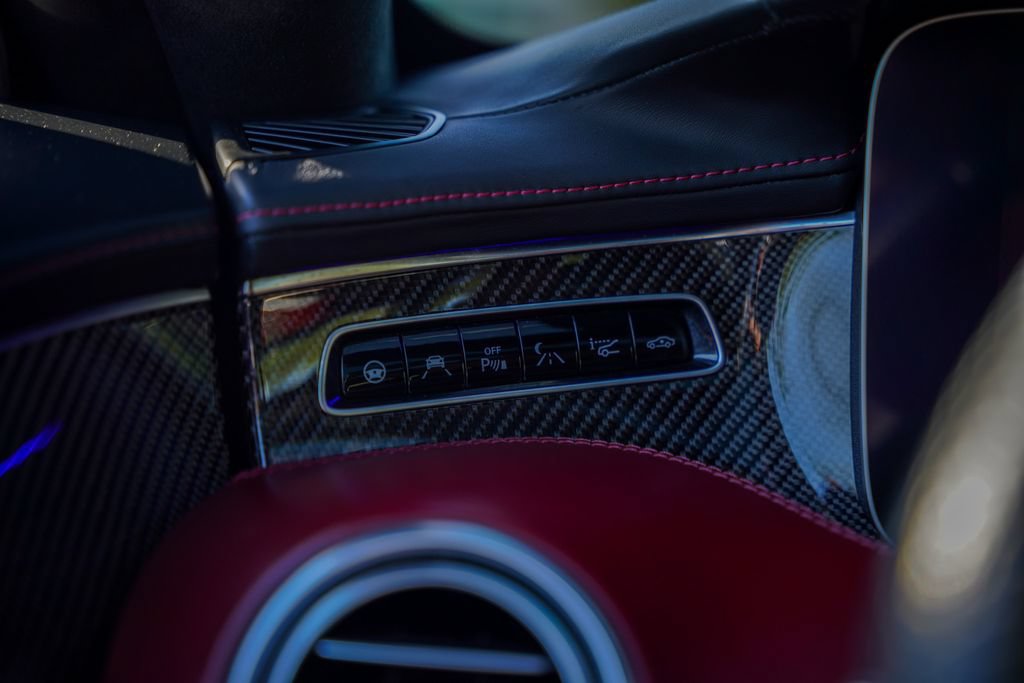 Used 2019 Mercedes-Benz S 63 AMG 4MATIC Coupe image 23