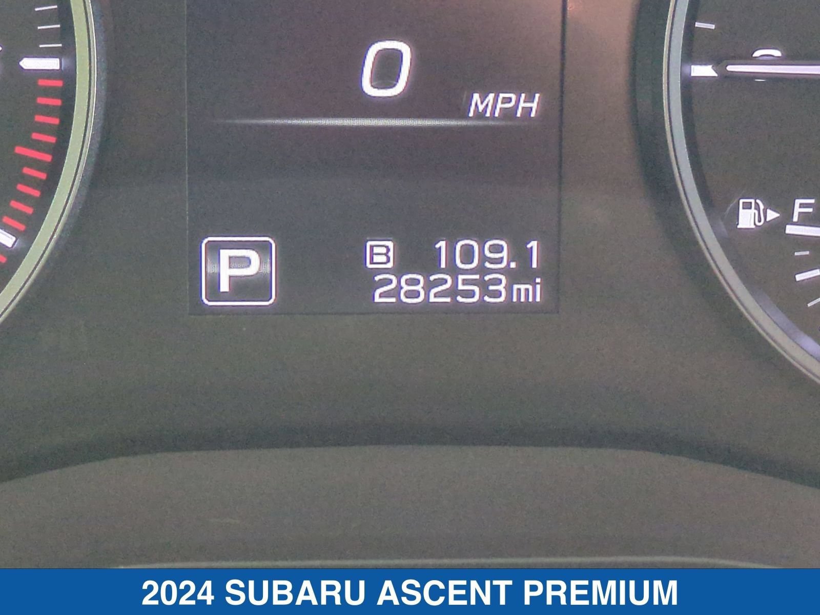 Certified 2024 Subaru Ascent Premium w/ Convenience Package AWD/4WD image 20