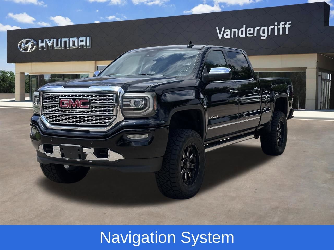 Used 2016 GMC Sierra 1500 Denali w/ Enhanced Driver Alert Package AWD/4WD image 2