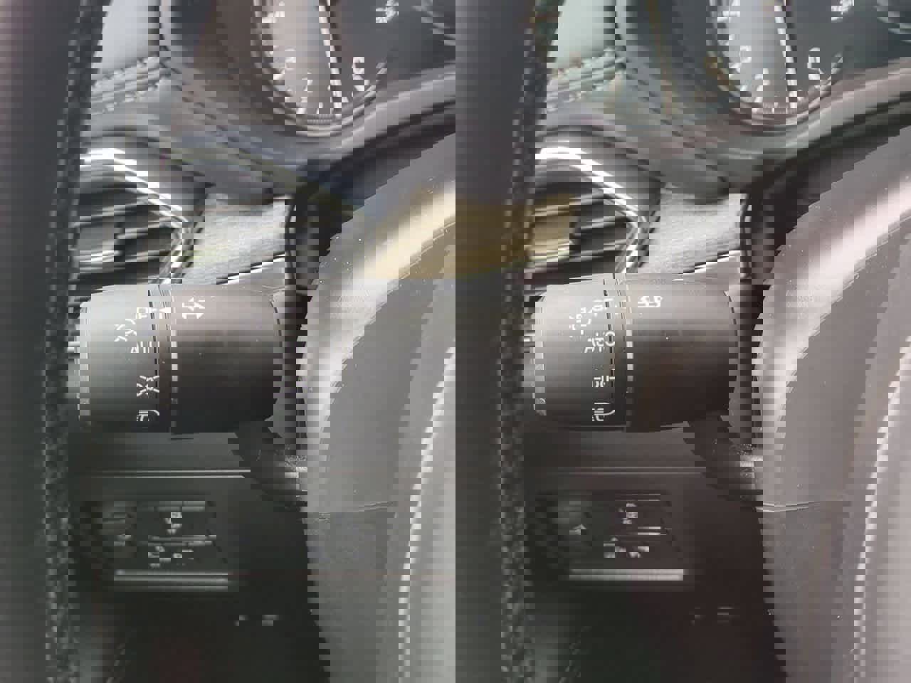 Used 2024 MAZDA CX-5 Signature image 27