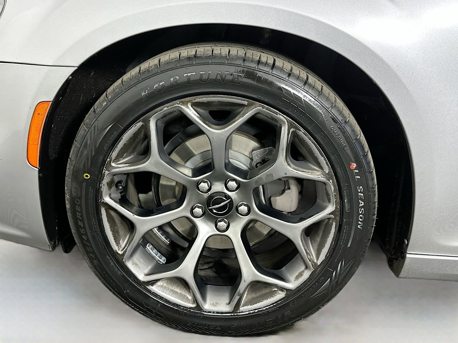 Used 2017 Chrysler 300 S w/ S Model Appearance Package image 33