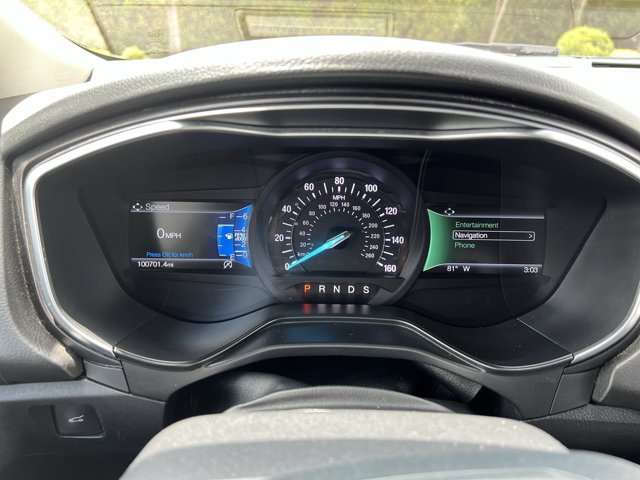 Used 2019 Ford Fusion Titanium FWD image 12