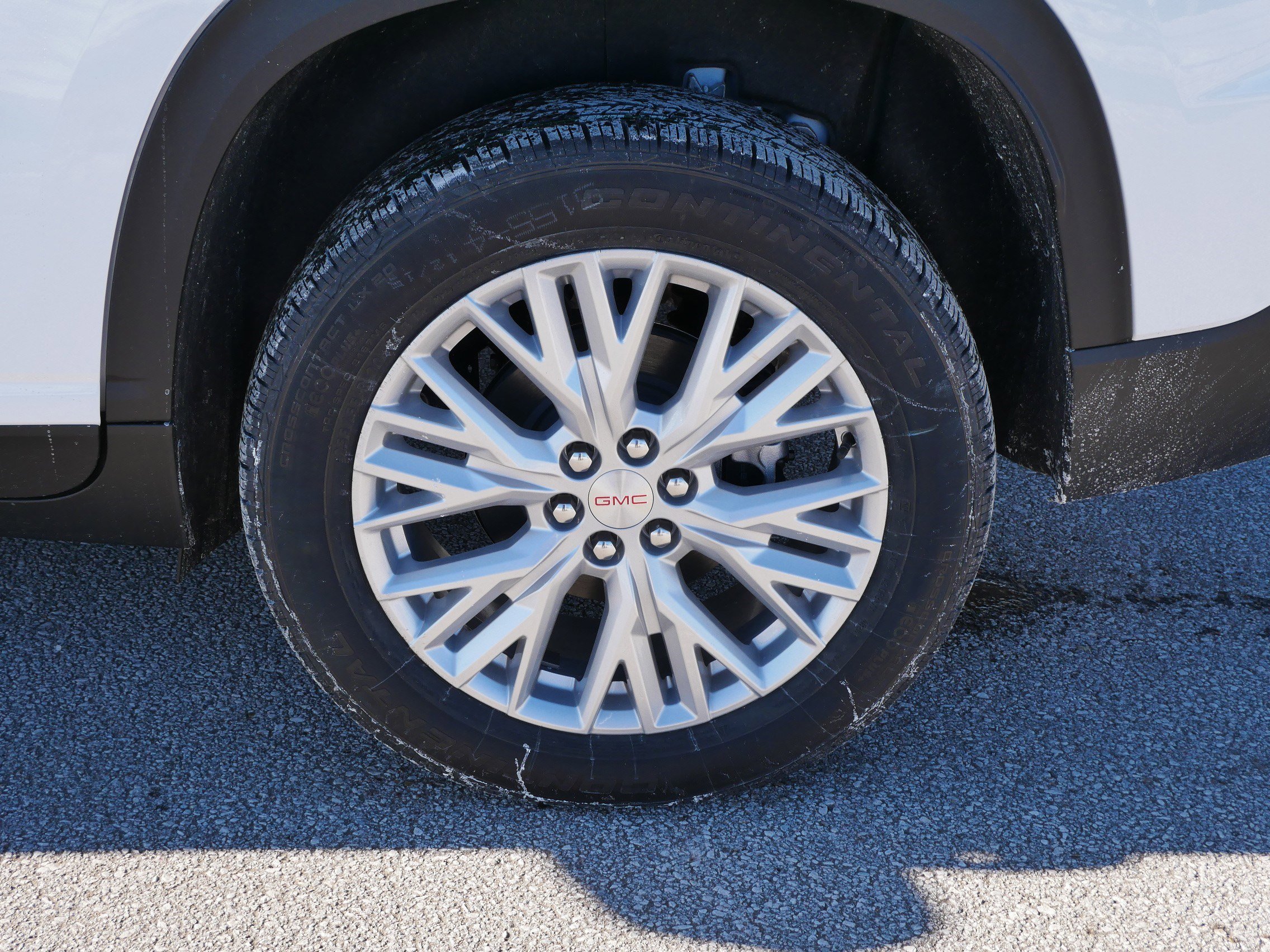 New 2026 GMC Acadia Elevation w/ Elevation Premium Package AWD/4WD image 3