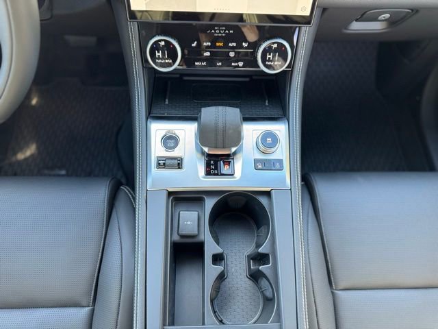 New 2026 Jaguar F-PACE R-Dynamic S AWD/4WD image 31