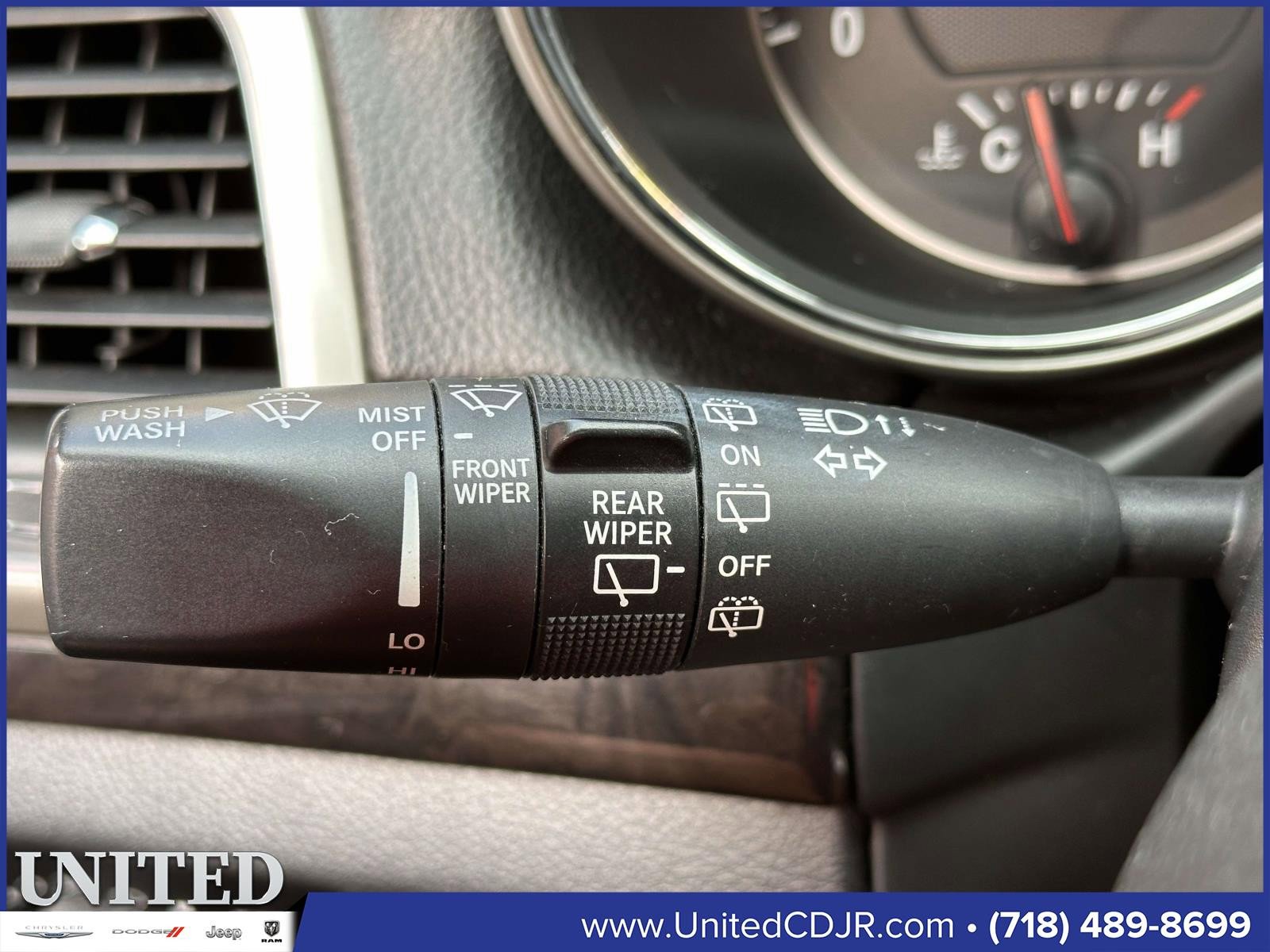 Used 2012 Jeep Grand Cherokee Altitude image 30