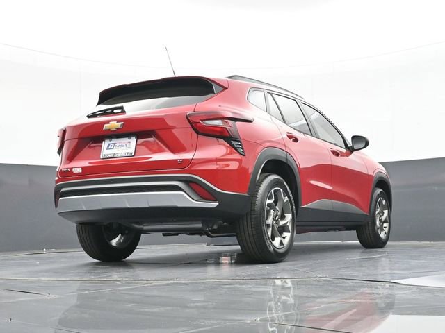 New 2026 Chevrolet Trax LT w/ Driver Confidence Package FWD image 43
