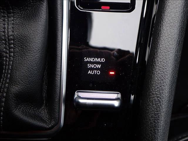 New 2026 Jeep Compass Latitude AWD/4WD image 22