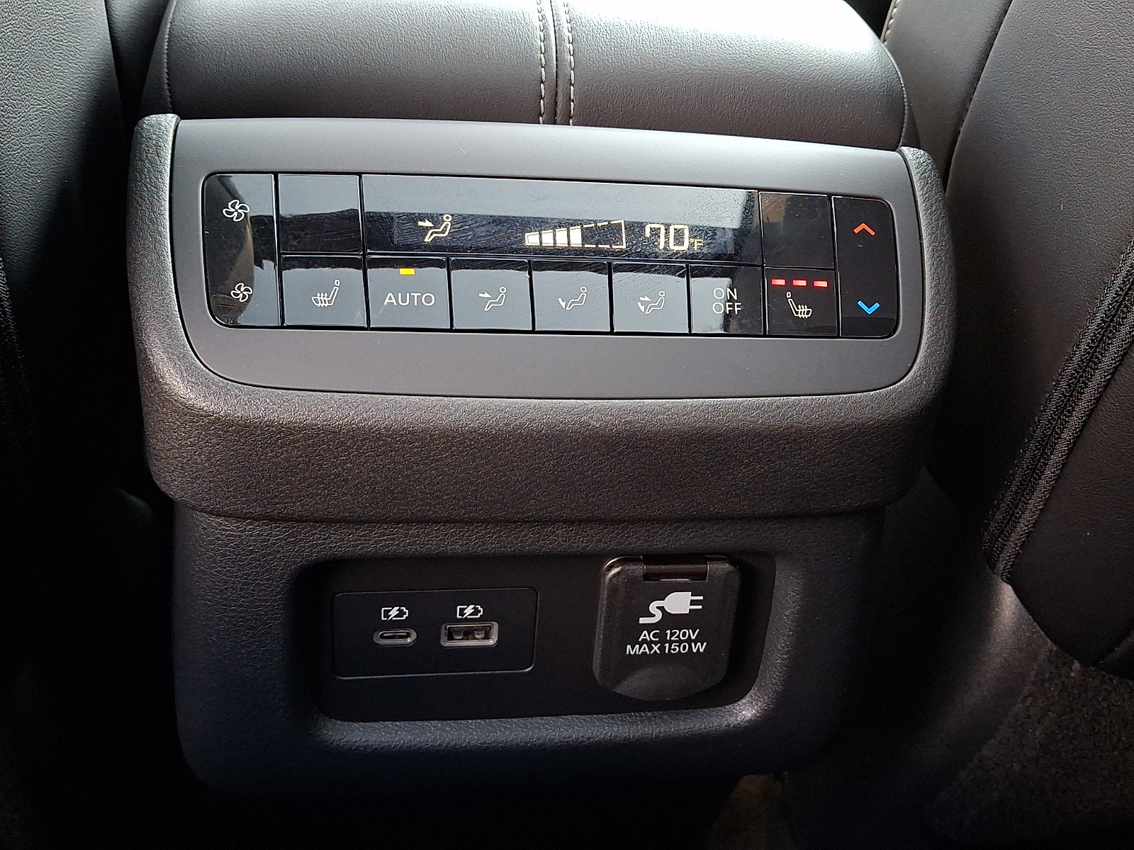 Certified 2024 Nissan Pathfinder Platinum AWD/4WD image 14