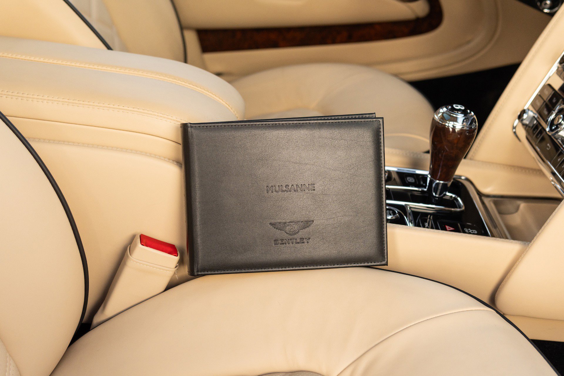 Used 2014 Bentley Mulsanne RWD image 79