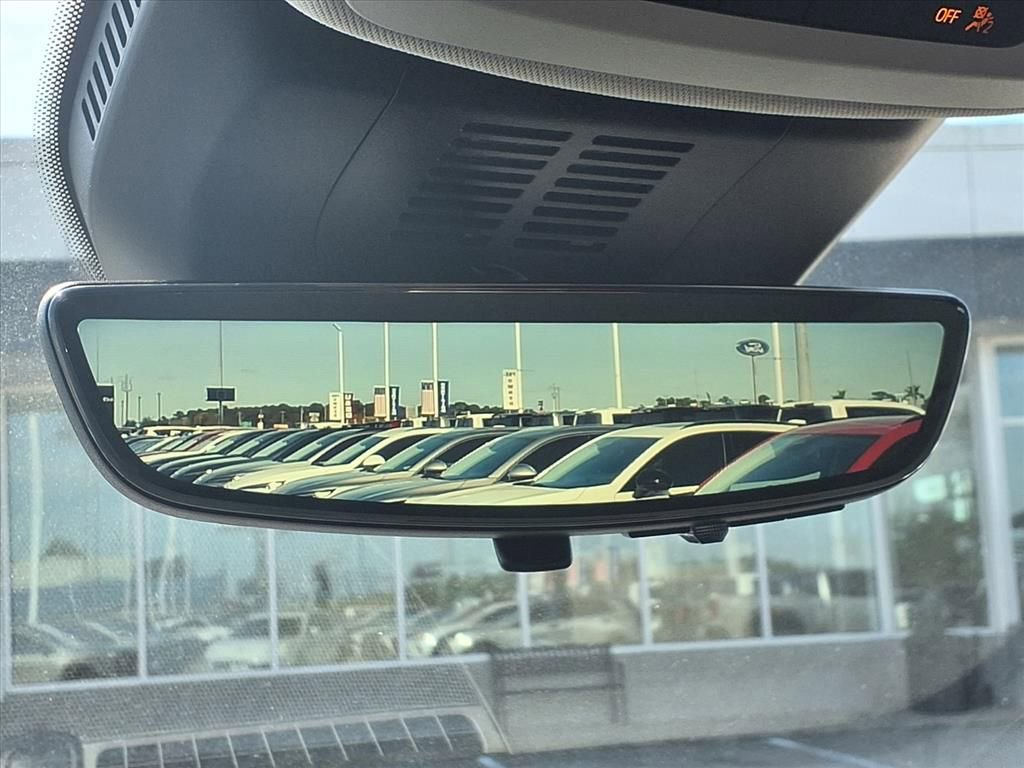 New 2026 Buick Envision Avenir image 5