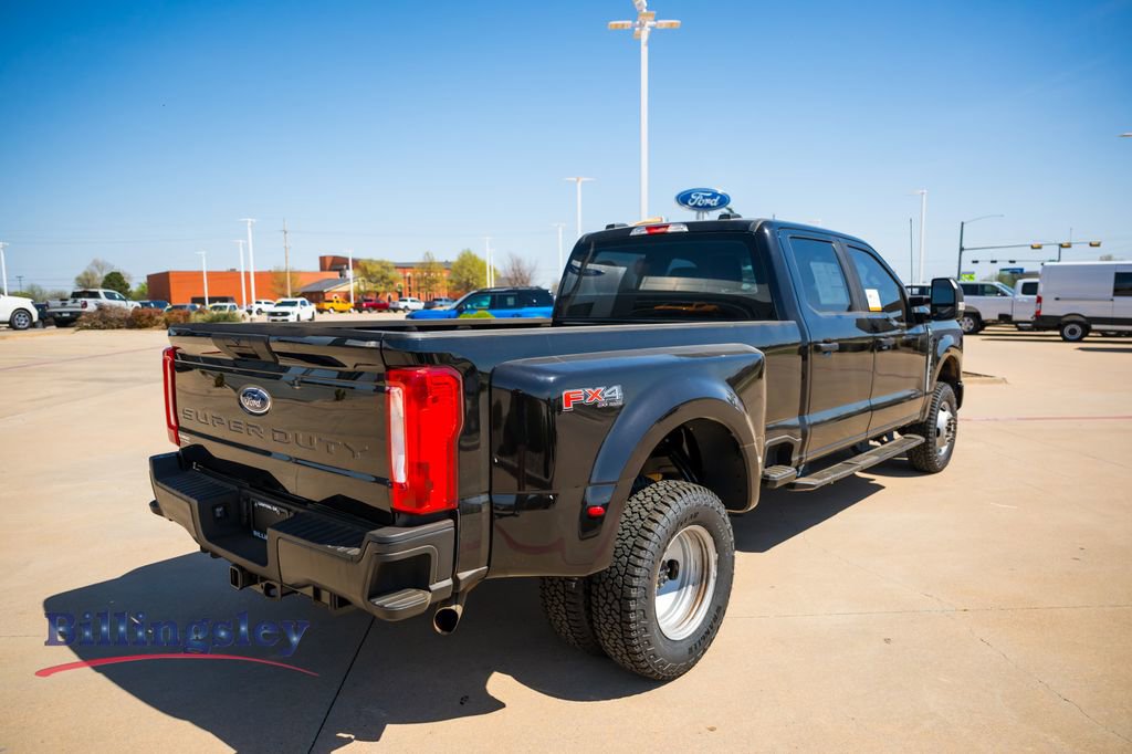 Certified 2023 Ford F350 XL w/ FX4 Off-Road Package image 7