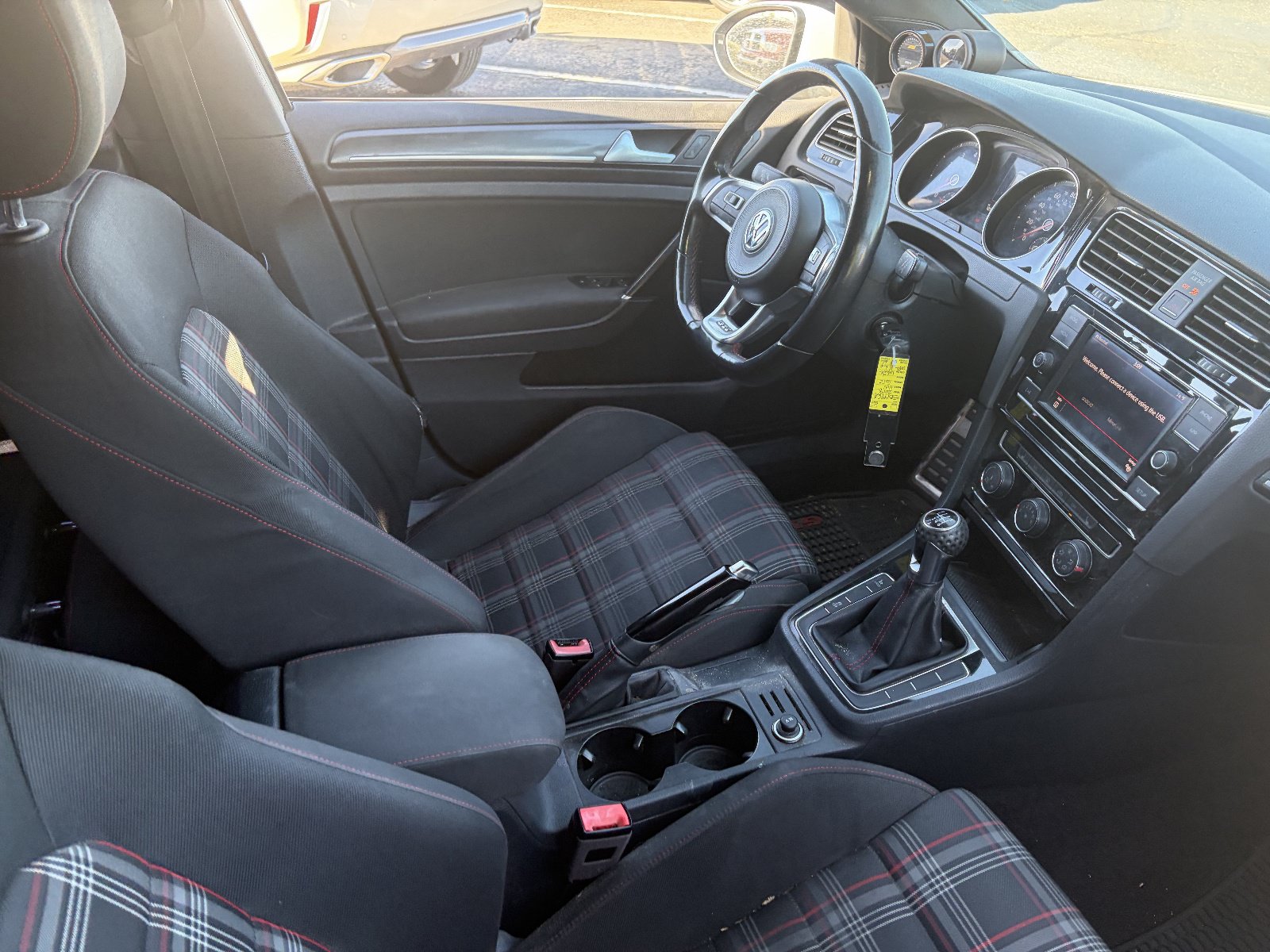 Used 2018 Volkswagen GTI S FWD image 12
