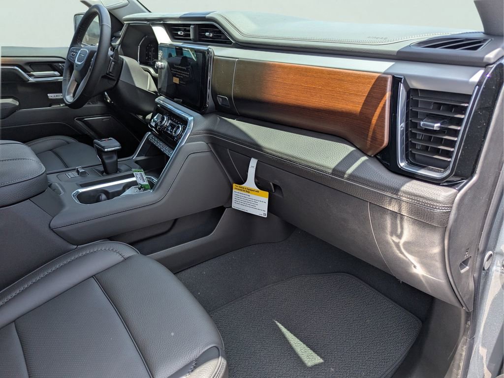 New 2025 GMC Sierra 1500 Denali w/ Denali Reserve Package image 18