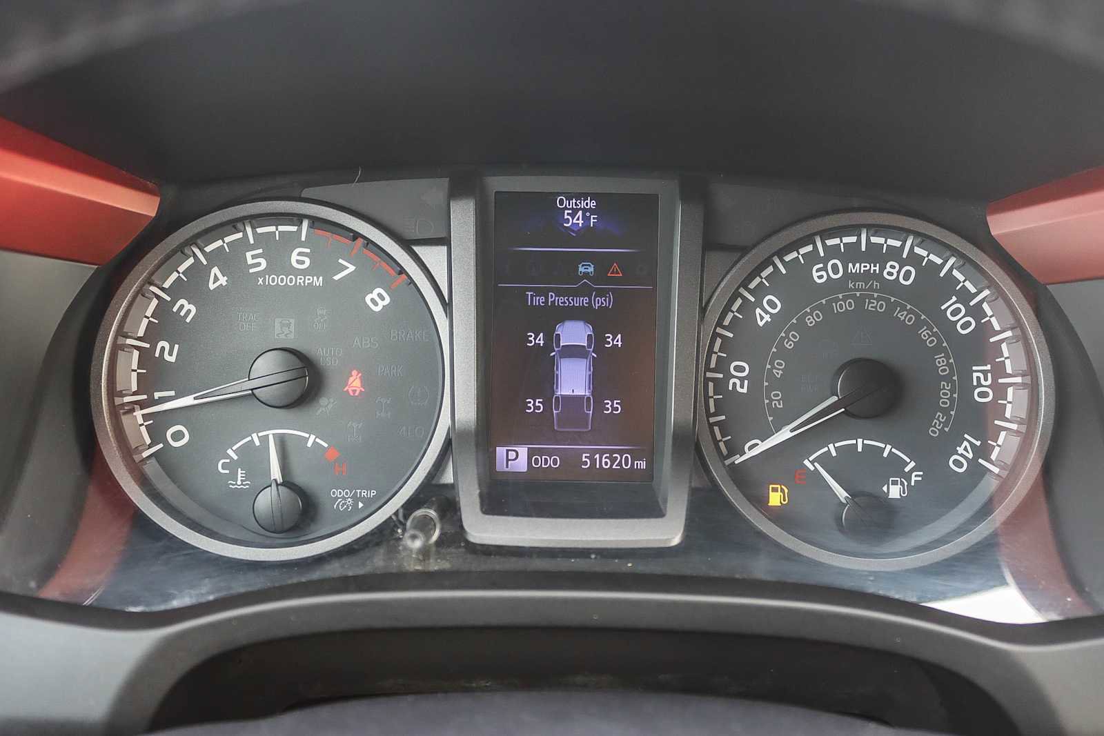 Used 2017 Toyota Tacoma TRD Sport image 22