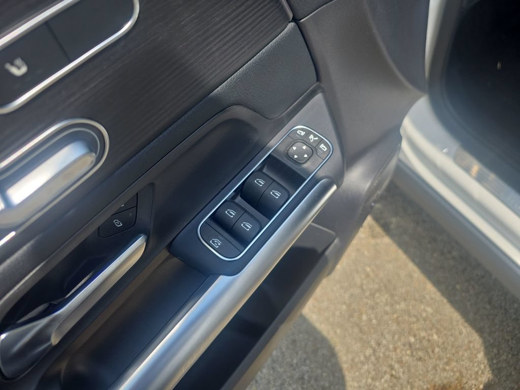 New 2026 Mercedes-Benz GLA 250 4MATIC image 11