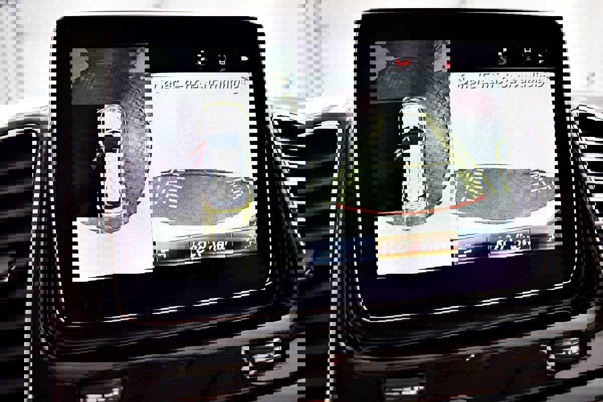 Used 2016 Mercedes-Benz GLE 300d 4MATIC image 32