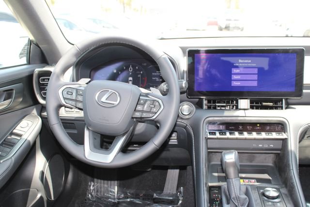 Certified 2026 Lexus IS 350 F Sport w/ Accessory Package Z1 RWD image 14