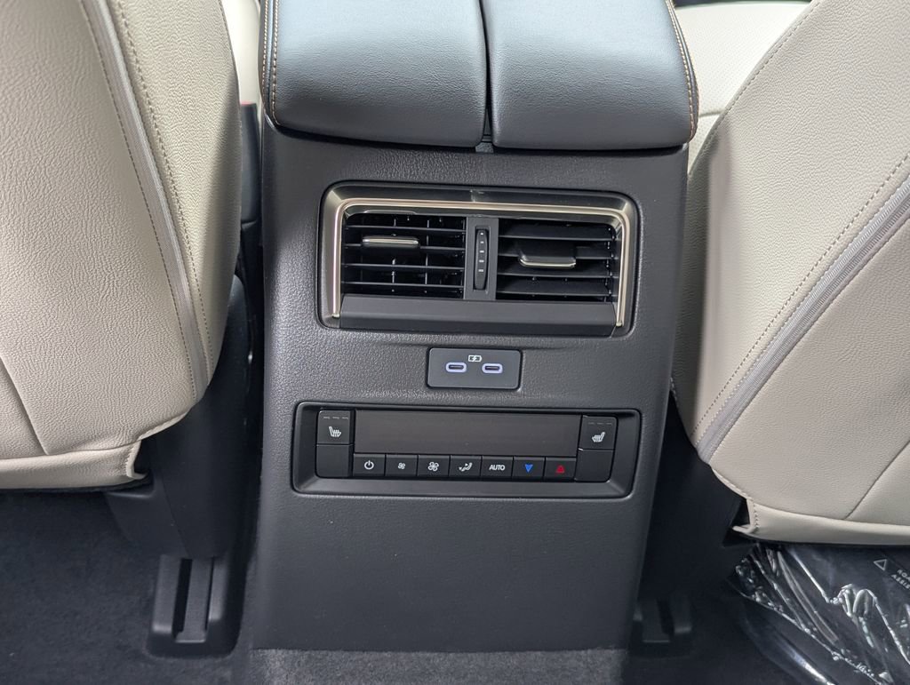 New 2026 MAZDA CX-70 SC Plus AWD/4WD image 6